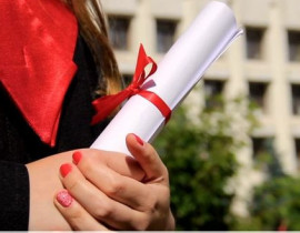  Universidade indenizará aluna por cancelar graduação que ela cursava
